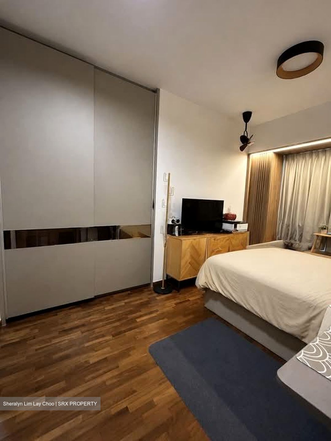 The Palette (D18), Condominium #574929221